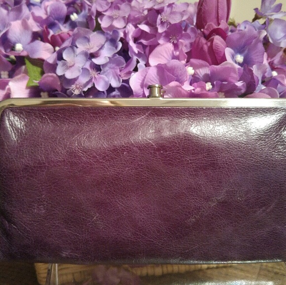 HOBO Handbags - Hobo LAUREN Wallet